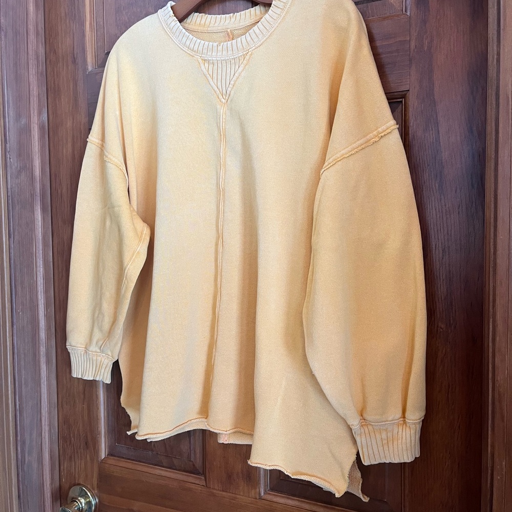 Aerie Oversized Gold Crewneck Sweatshirt - Picture 2 of 4